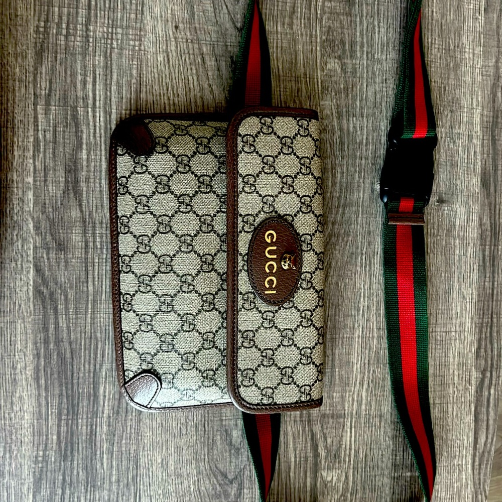 Gucci crossbody bag